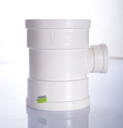 世丰PVC-U排水系统中的核心连接件 坚壁异径三通分析